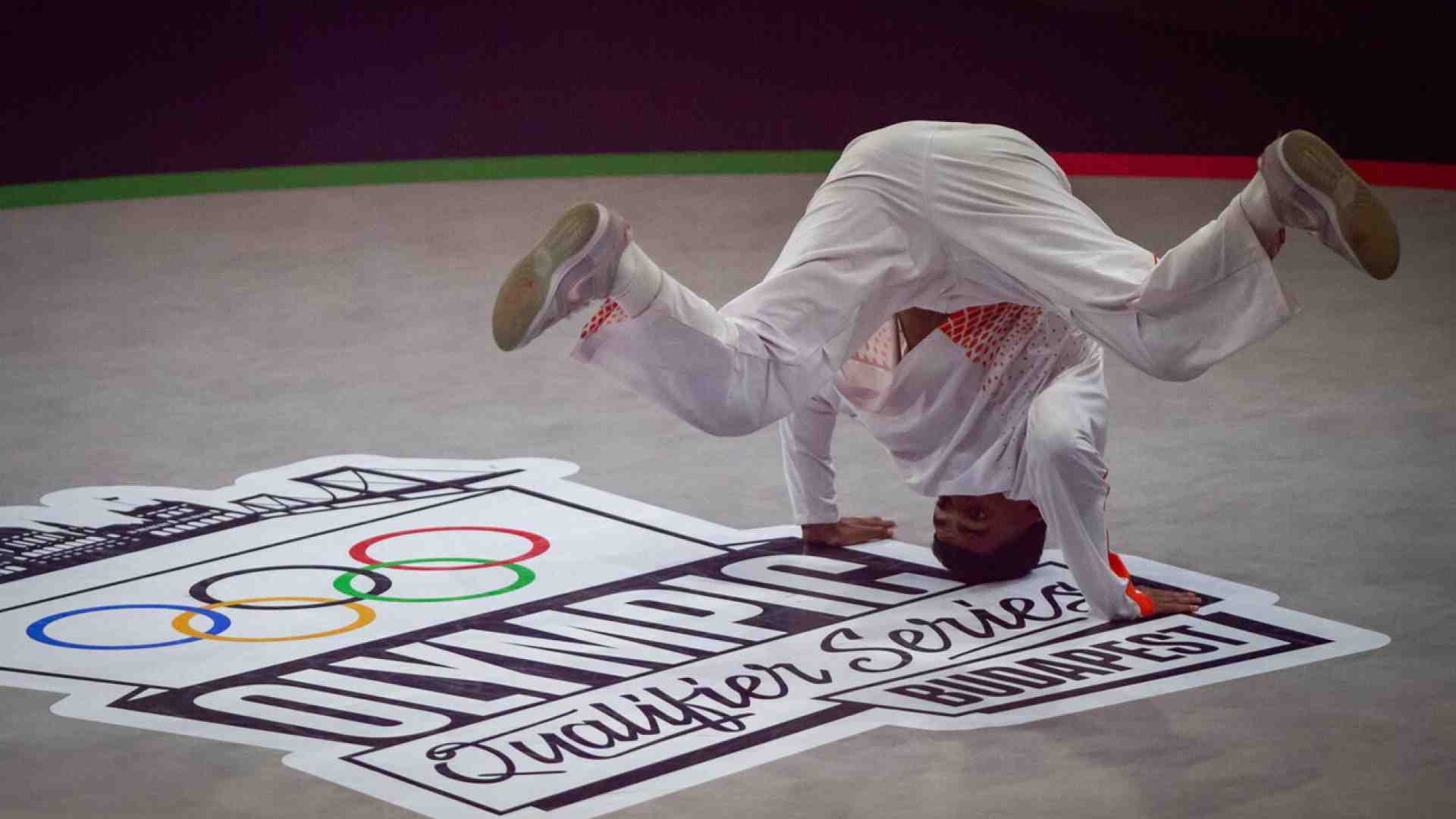 Immagine di A Parigi l'esordio di una delle nuove discipline olimpiche: il breaking