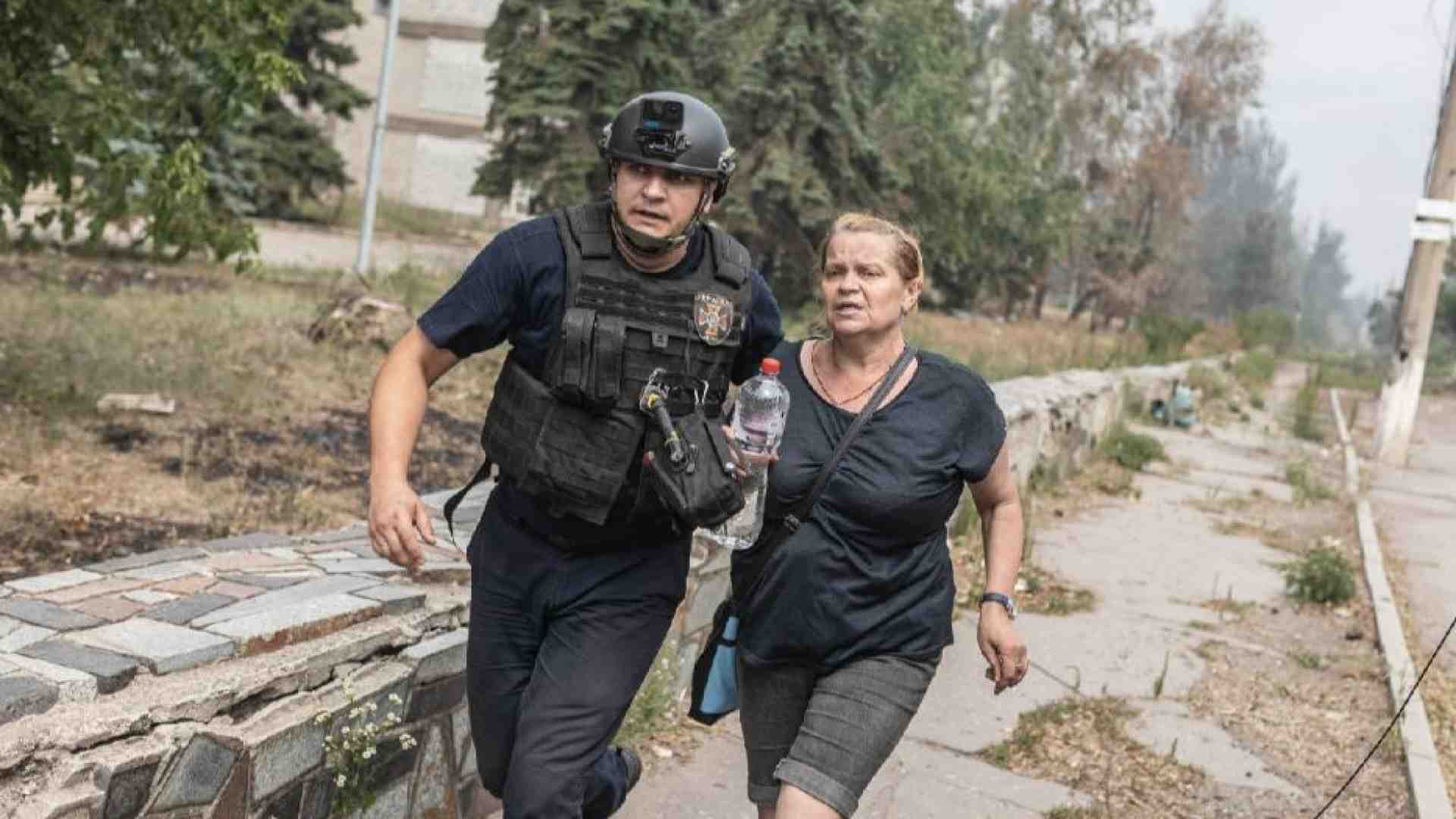 Immagine di Donetsk, in fuga senza tregua dai russi. «Così i nostri paesi sono invasi»