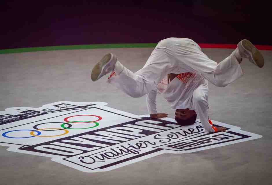 Le qualificazioni alle olimpiadi per il breaking - foto Ansa