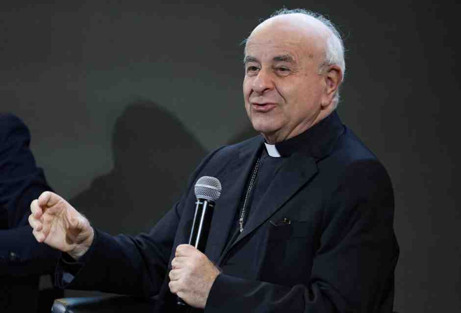 Monsignor Vincenzo Paglia (Ansa)