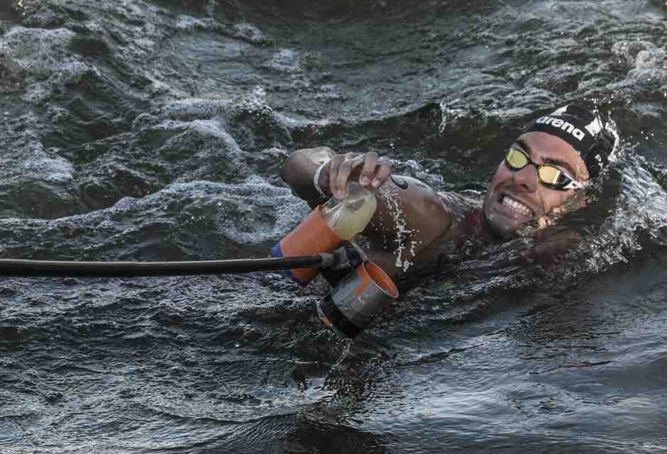 Gregorio Paltrinieri nella finale maschile di nuoto maratona 10 km a Parigi 2024, il 9 agosto 2024 (ANSA / CIRO FUSCO)&nbsp;<br />