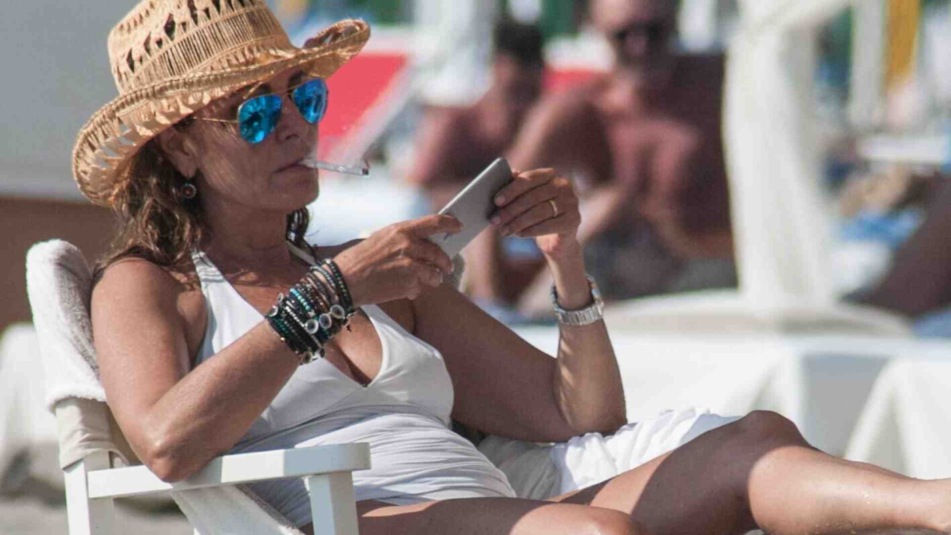Immagine di I balneari in sciopero, FdI la scarica, Caramanna si muove da ministro. Ma Santanchè dice: “Va tutto bene”