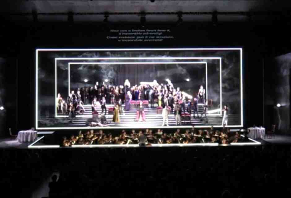 Trionfo rossiniano. “Ermione”, titolo presunto ineseguibile. Ma la messa in scena a Pesaro è all’altezza