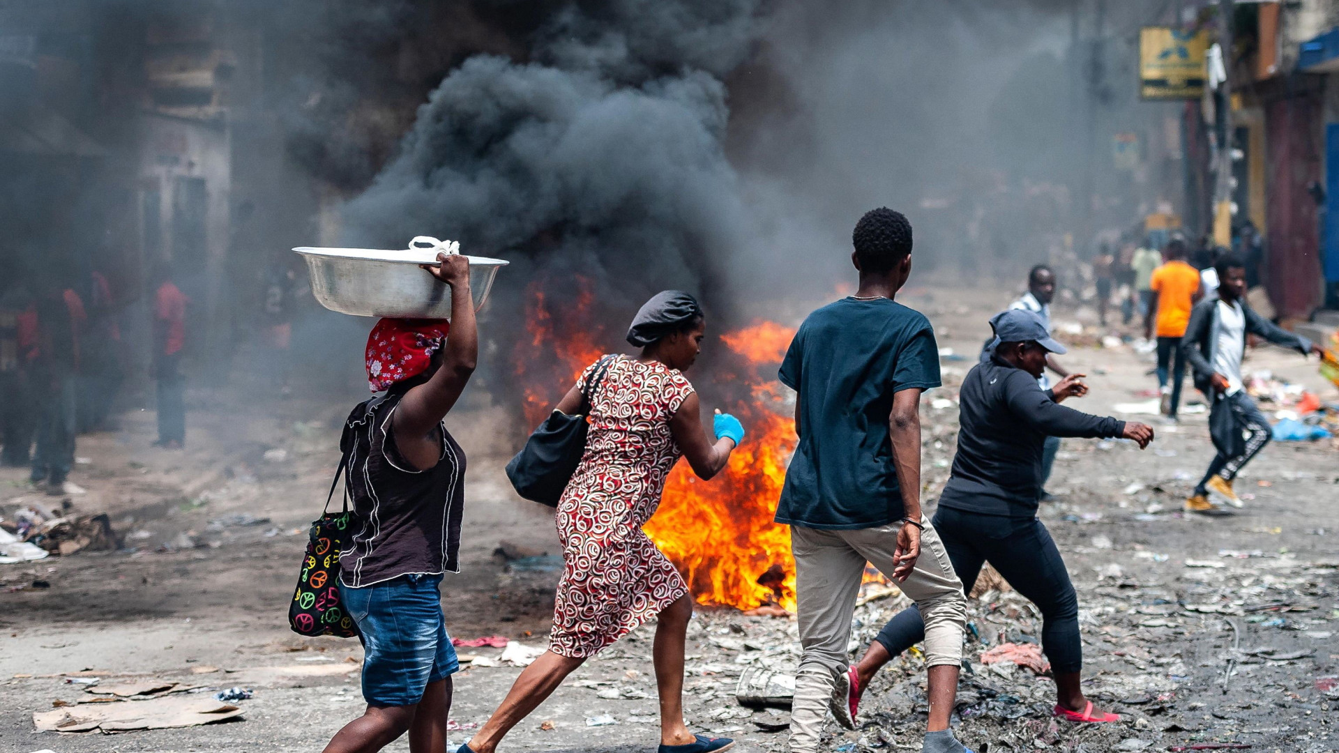 Immagine di Haiti, nel regno di Barbecue l'unica ragione è la violenza