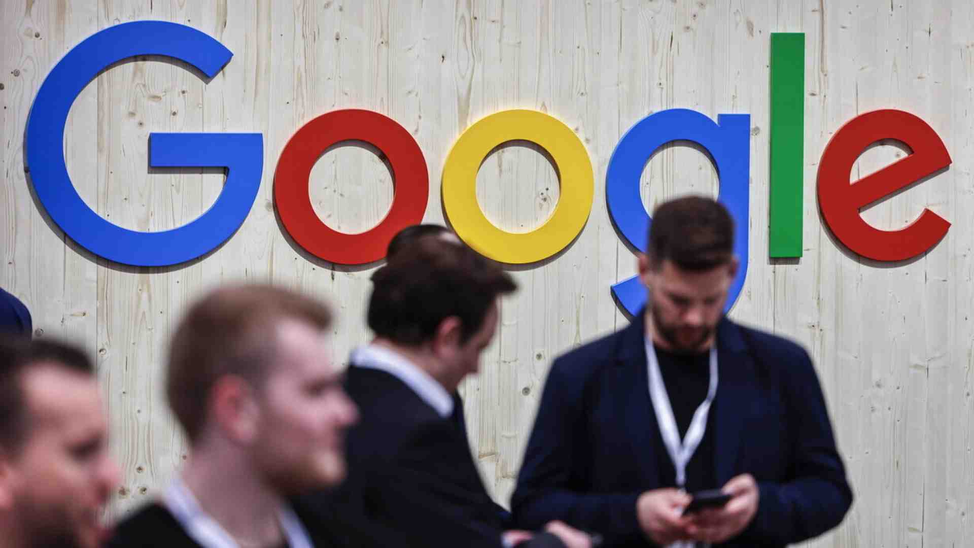 Immagine di Le acqui-hire: come fa Big Tech a spolpare l’industria dell’IA