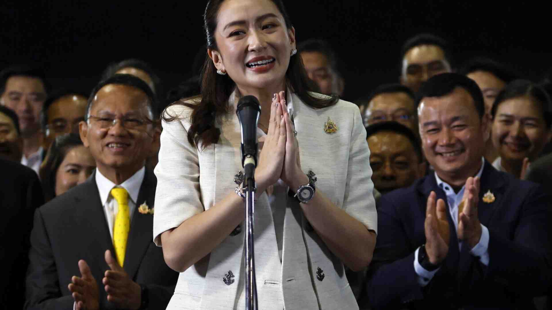 Immagine di In Thailandia torna al governo Shinawatra: la nuova premier è la figlia dell'ex primo ministro Thaksin