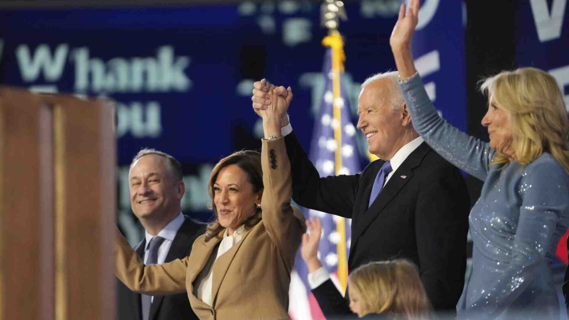 Immagine di La Convention democratica a Chicago un po' raduno aziendale un po' messa cantata