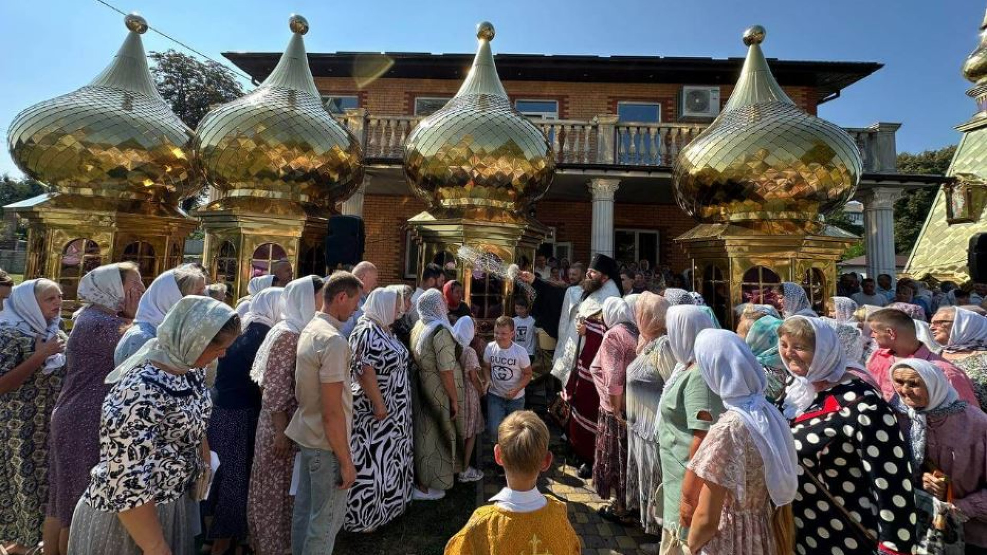 Immagine di Il Parlamento di Kiev mette al bando la Chiesa ortodossa «legata a Mosca»