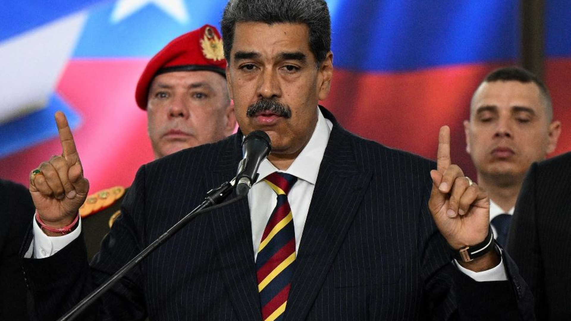 Immagine di La Corte Suprema “amica” incorona Maduro, insorge l'opposizione