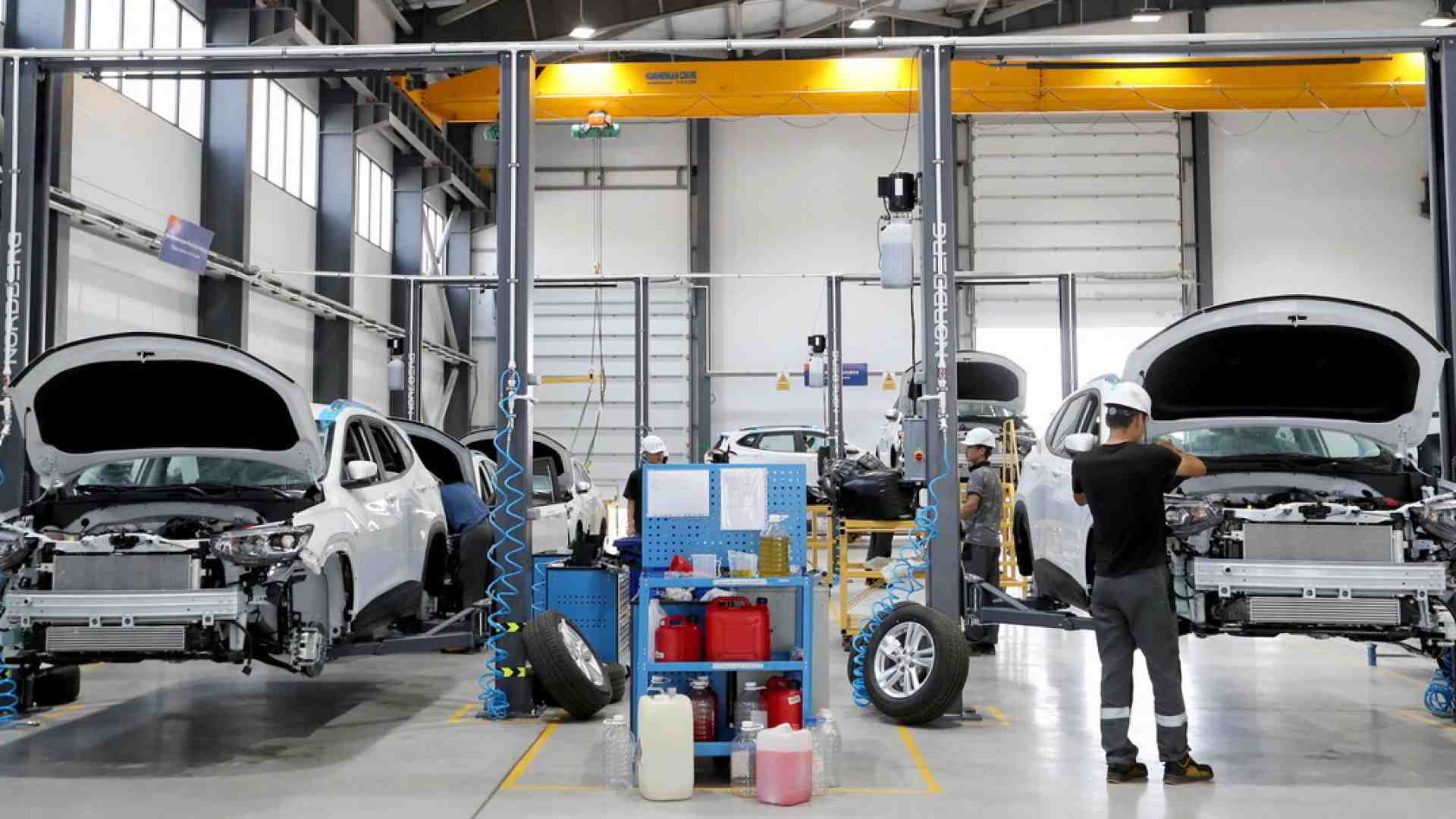 Immagine di Le incognite e la prudenza di Bruxelles sui dazi alle auto cinesi