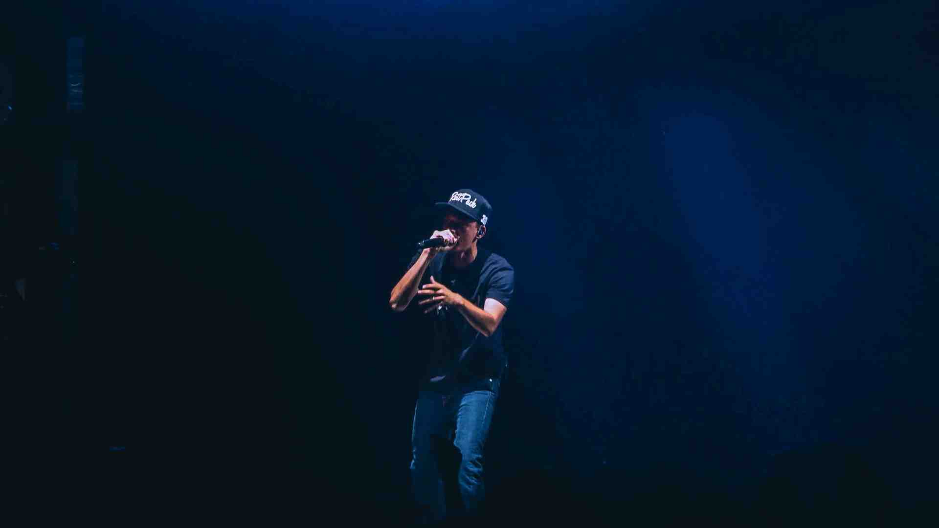 Immagine di Il rapper danese che si è ritrovato in Donbas e il decreto salva valori tradizionali di Putin