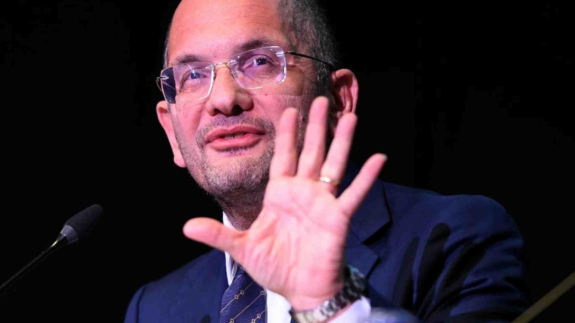 Immagine di Il commissario Castelli: «Case e scuole. I giovani devono poter restare»