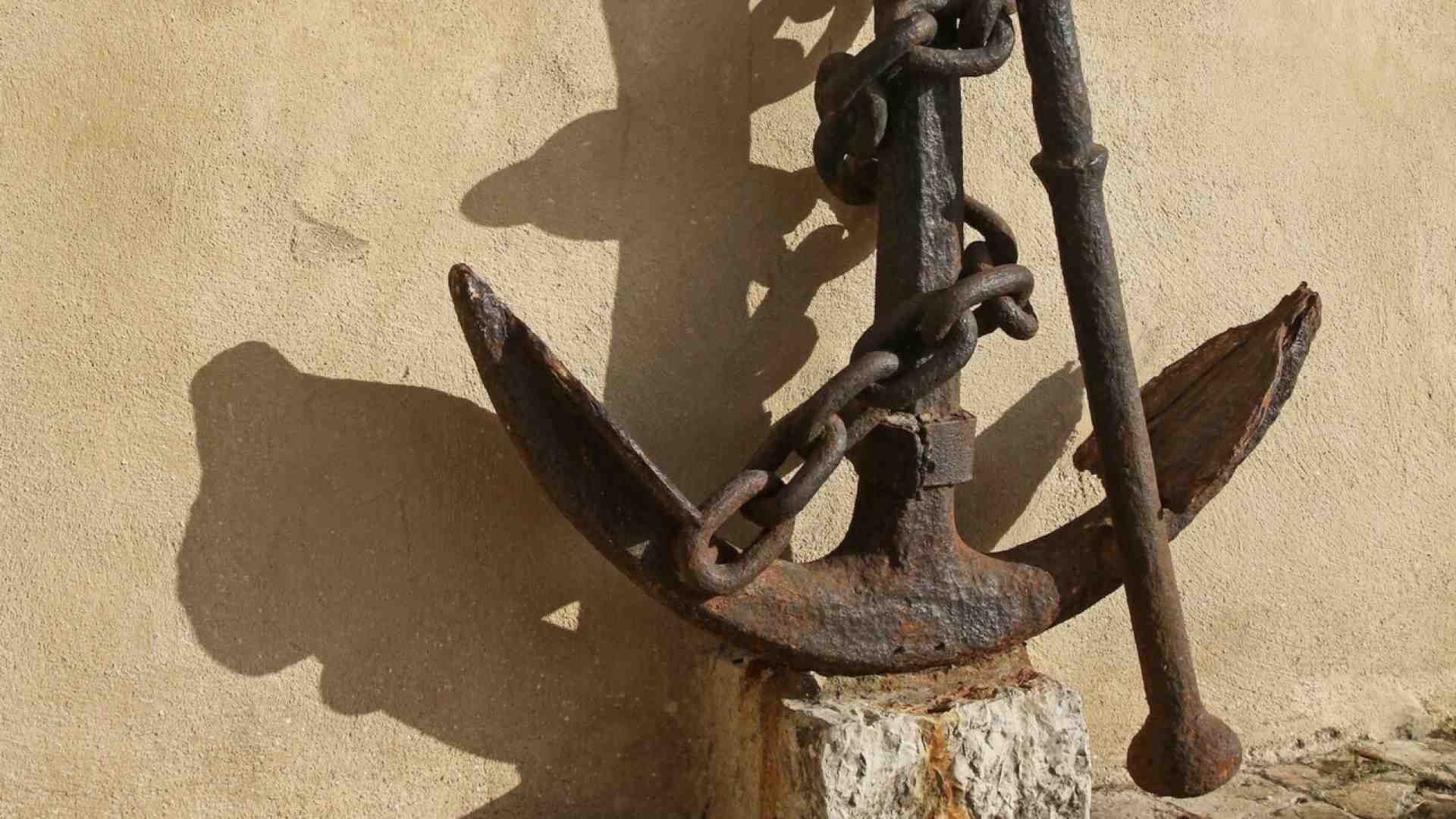 Immagine di Dai pescatori a Dante, le occorrenze figurate della “morte” in rapporto al mare