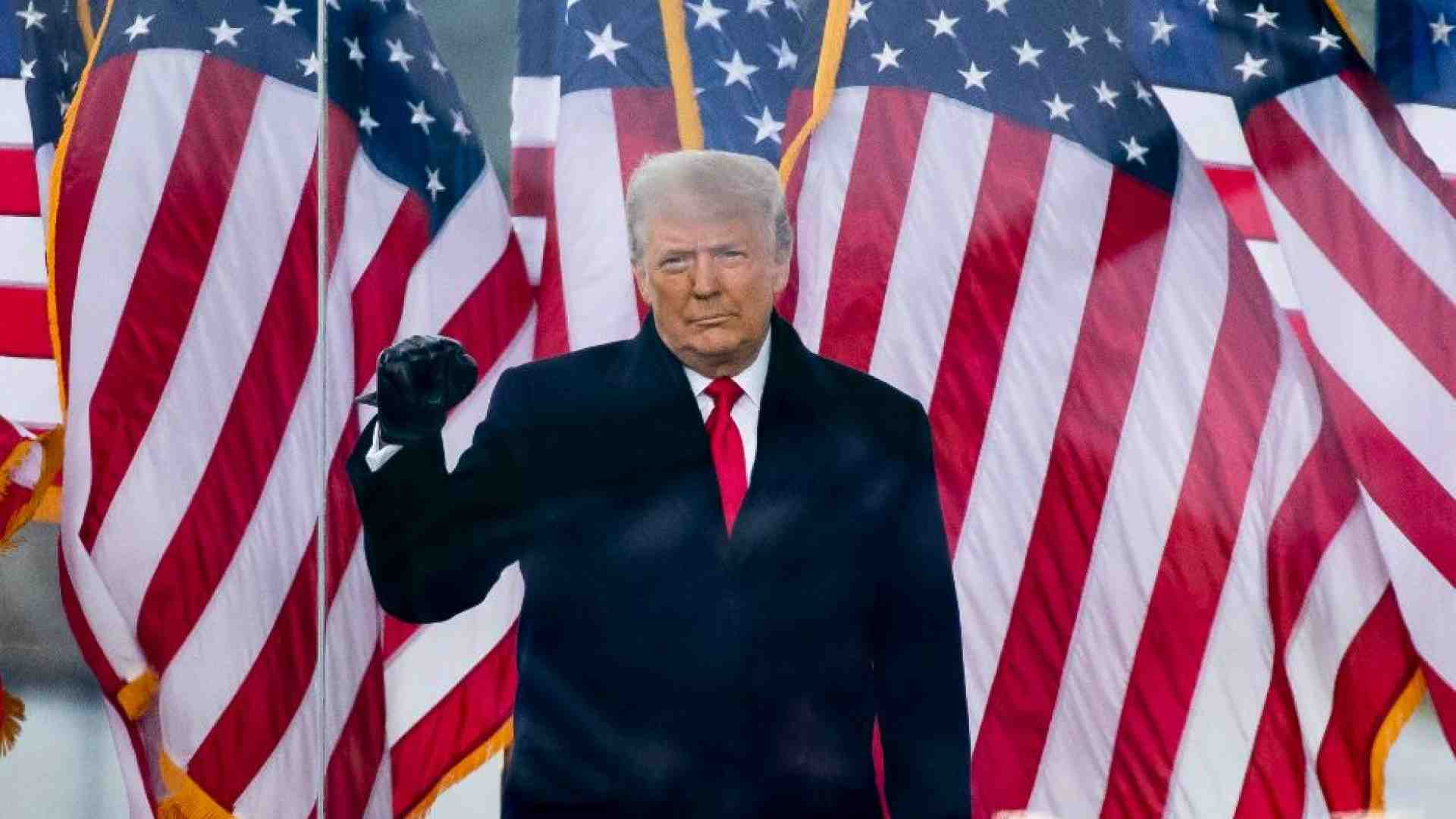 Immagine di Impunità per il presidente americano? Sì. E non è un favore a Donald Trump