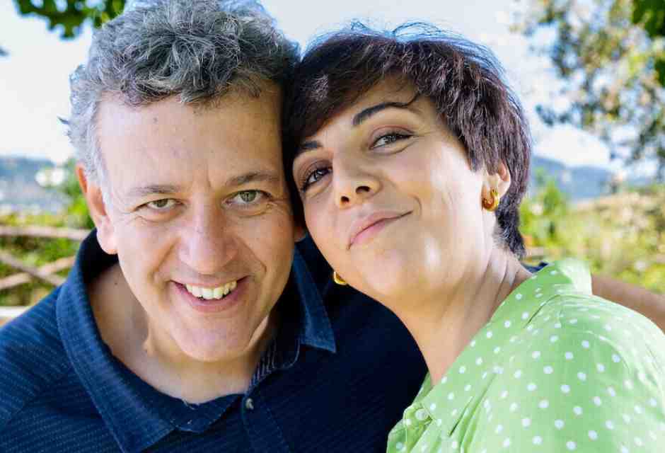 In vacanza con l'ex, per il bene dei figli: da Giorgia Meloni a Guido e Mariella di "Un posto al sole"