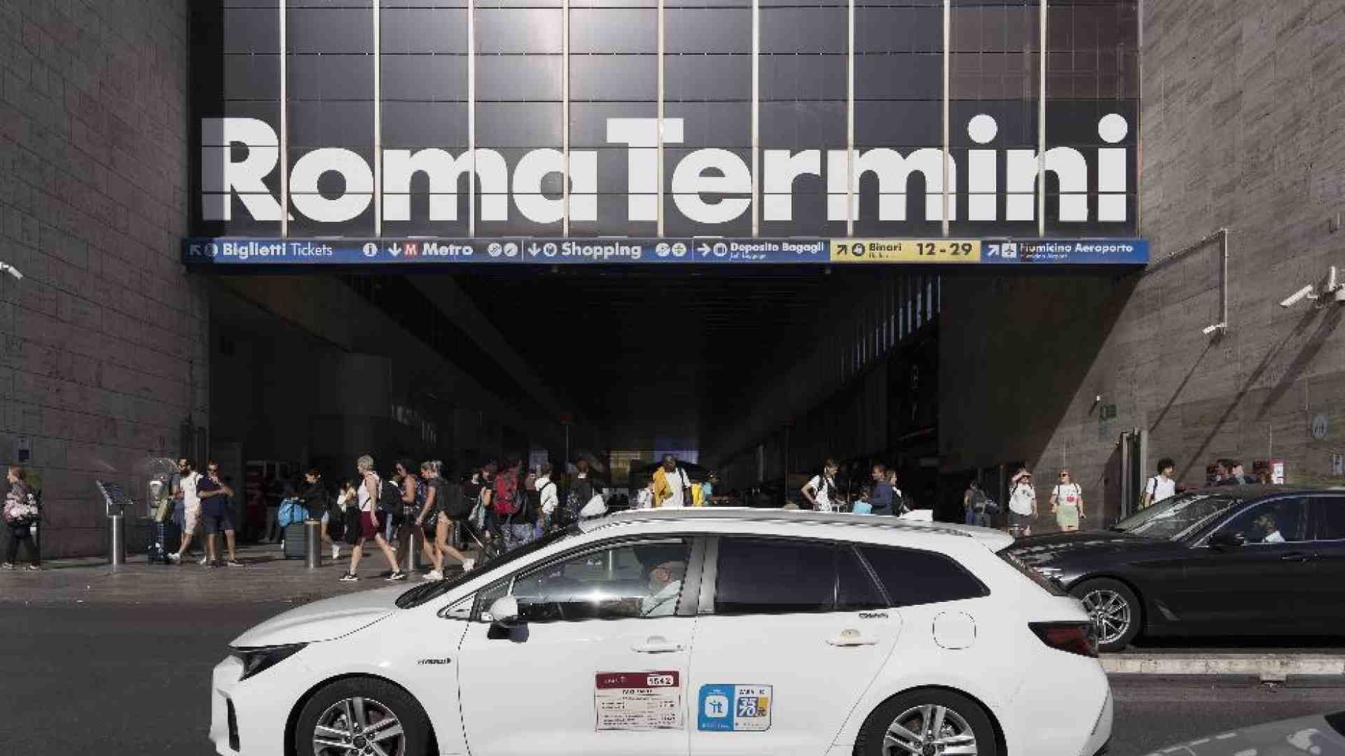 Immagine di Nuove licenze per i taxi a Roma: costano 75mila euro l'una