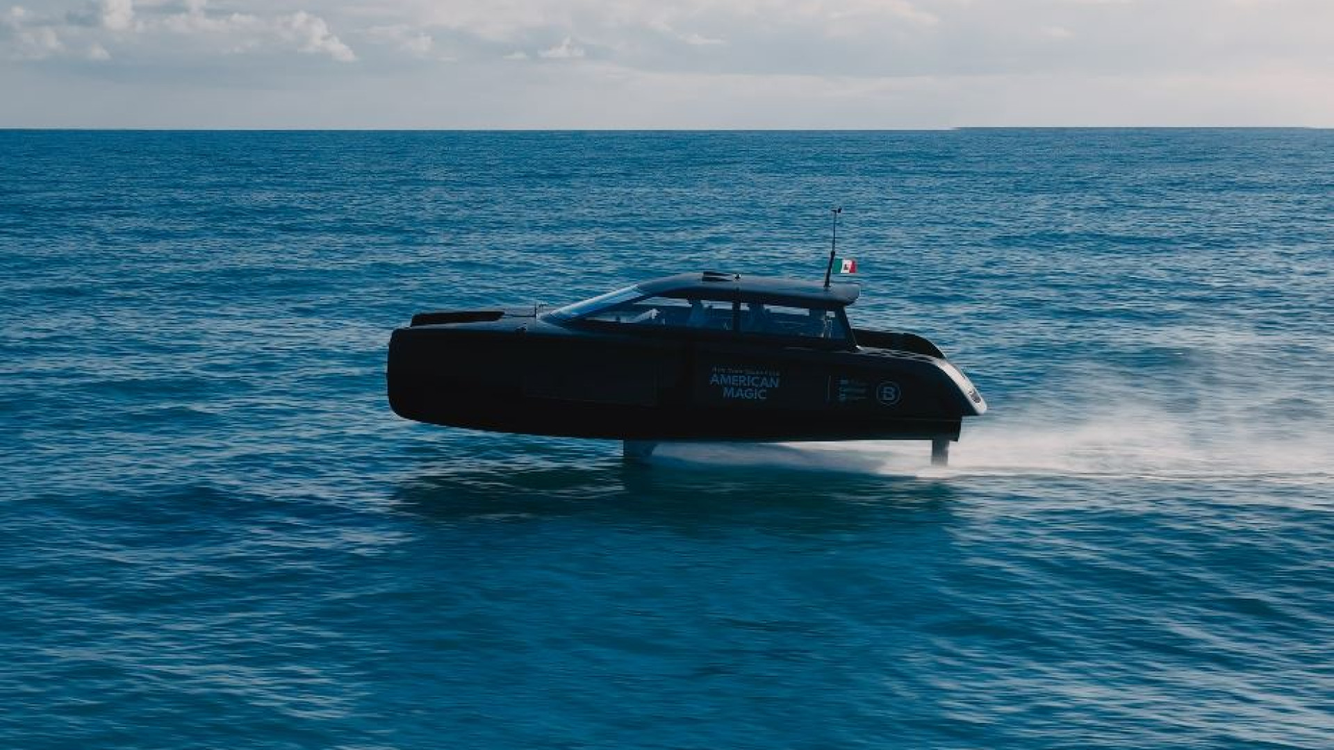 Immagine di E' italiano il super-motoscafo a idrogeno a supporto di American Magic