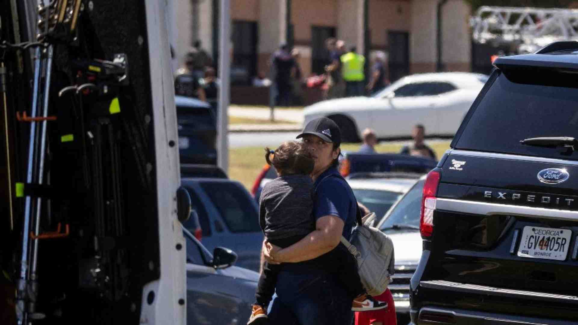 Immagine di 14enne fa strage a scuola in Georgia. Harris promette stretta sulle armi