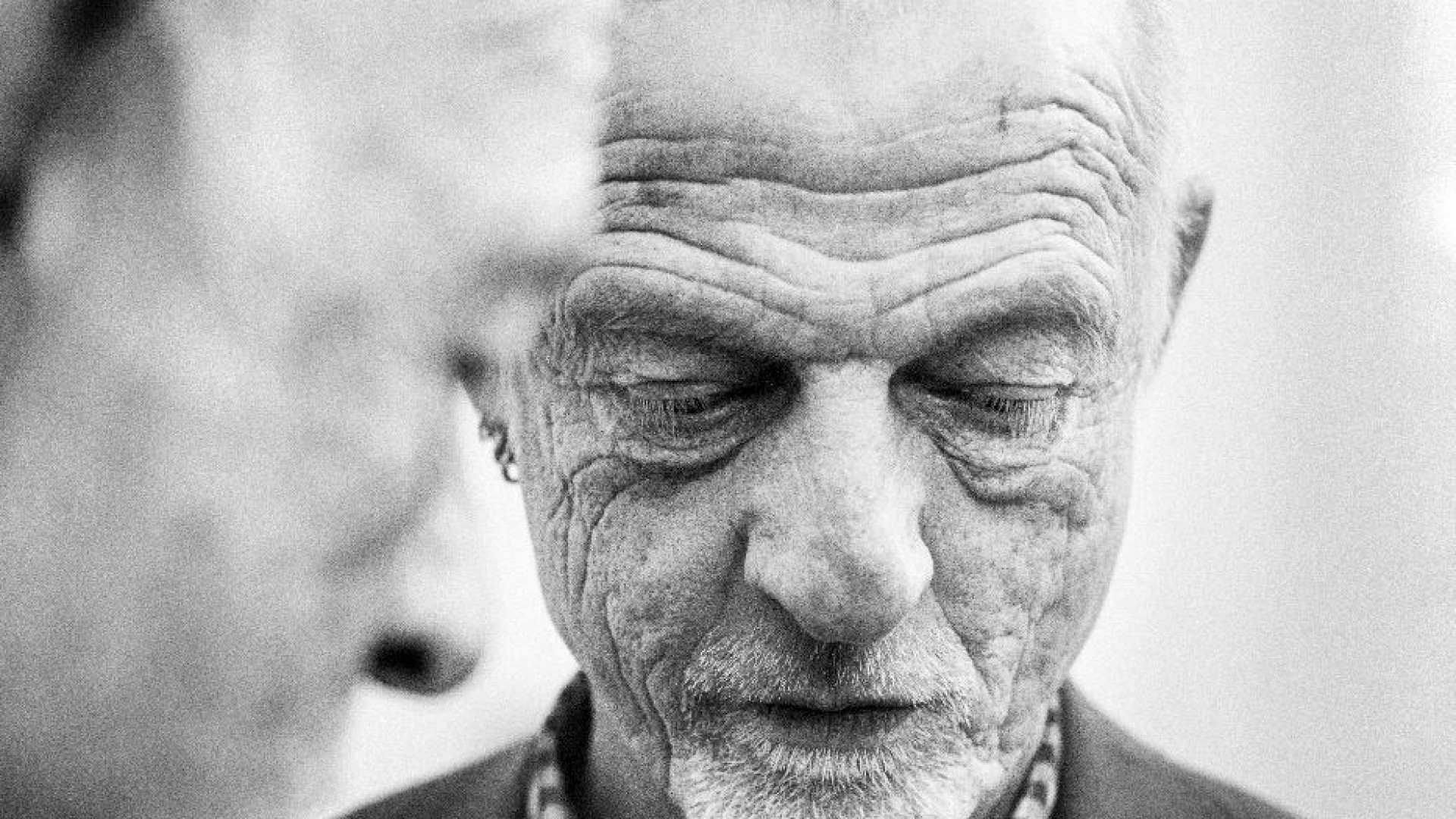 Immagine di Lo scrittore Bakker: «Così racconto la scoperta del dolore»