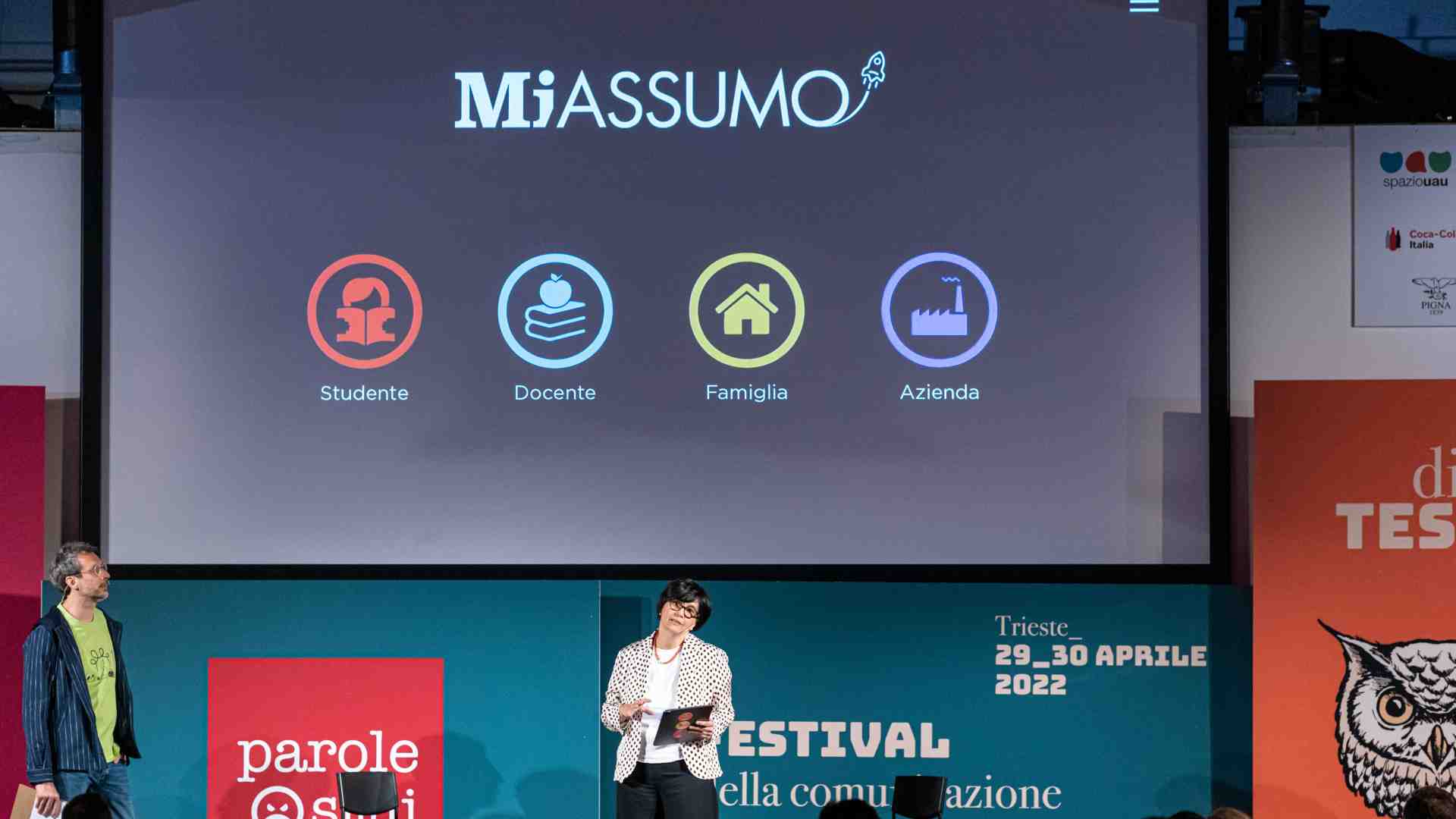Immagine di Miassumo e Fidae insieme nelle scuole