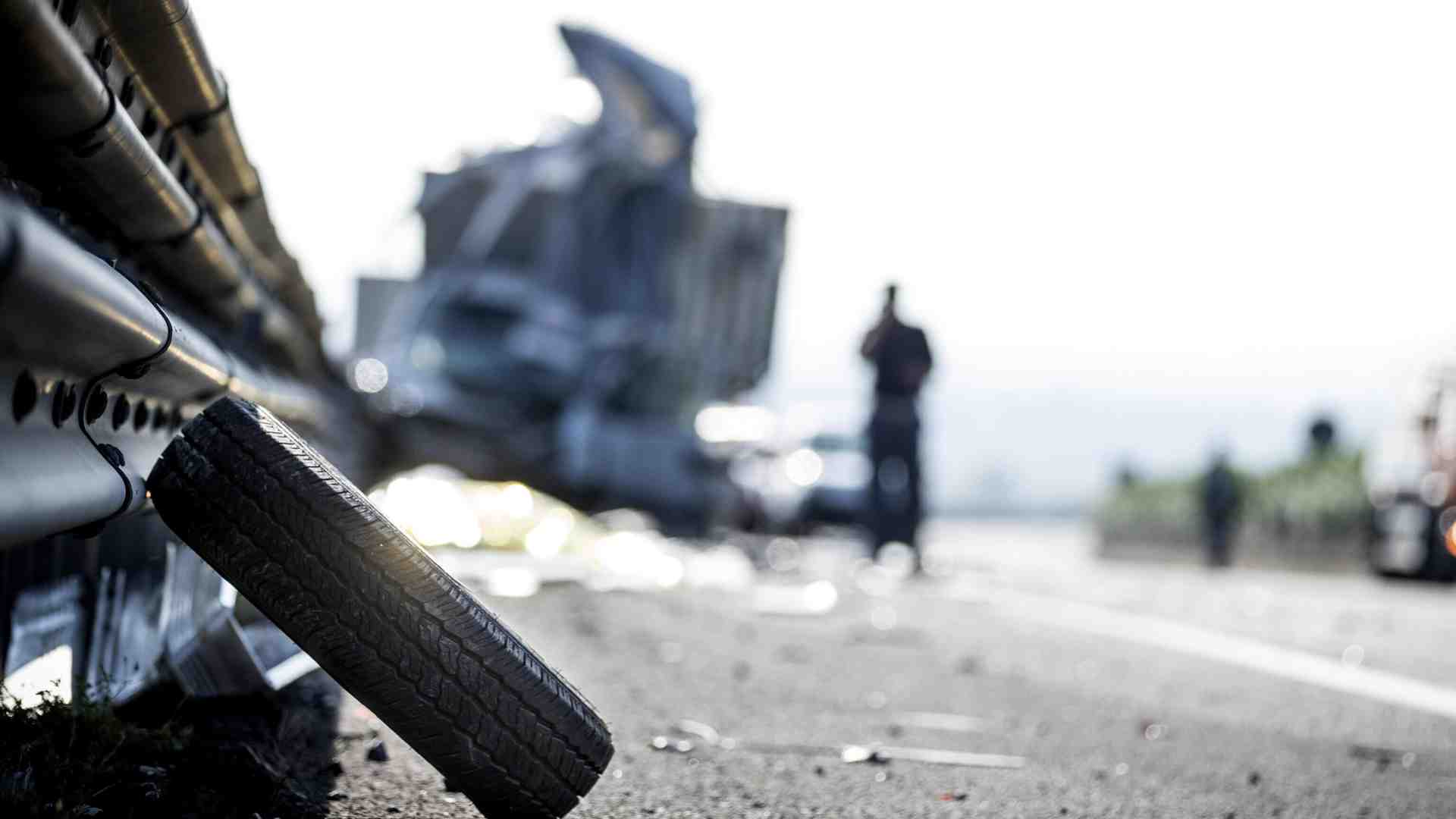 Immagine di Altro che Caracas: a Roma tre incidenti stradali ogni ora, 193 morti nel 2023