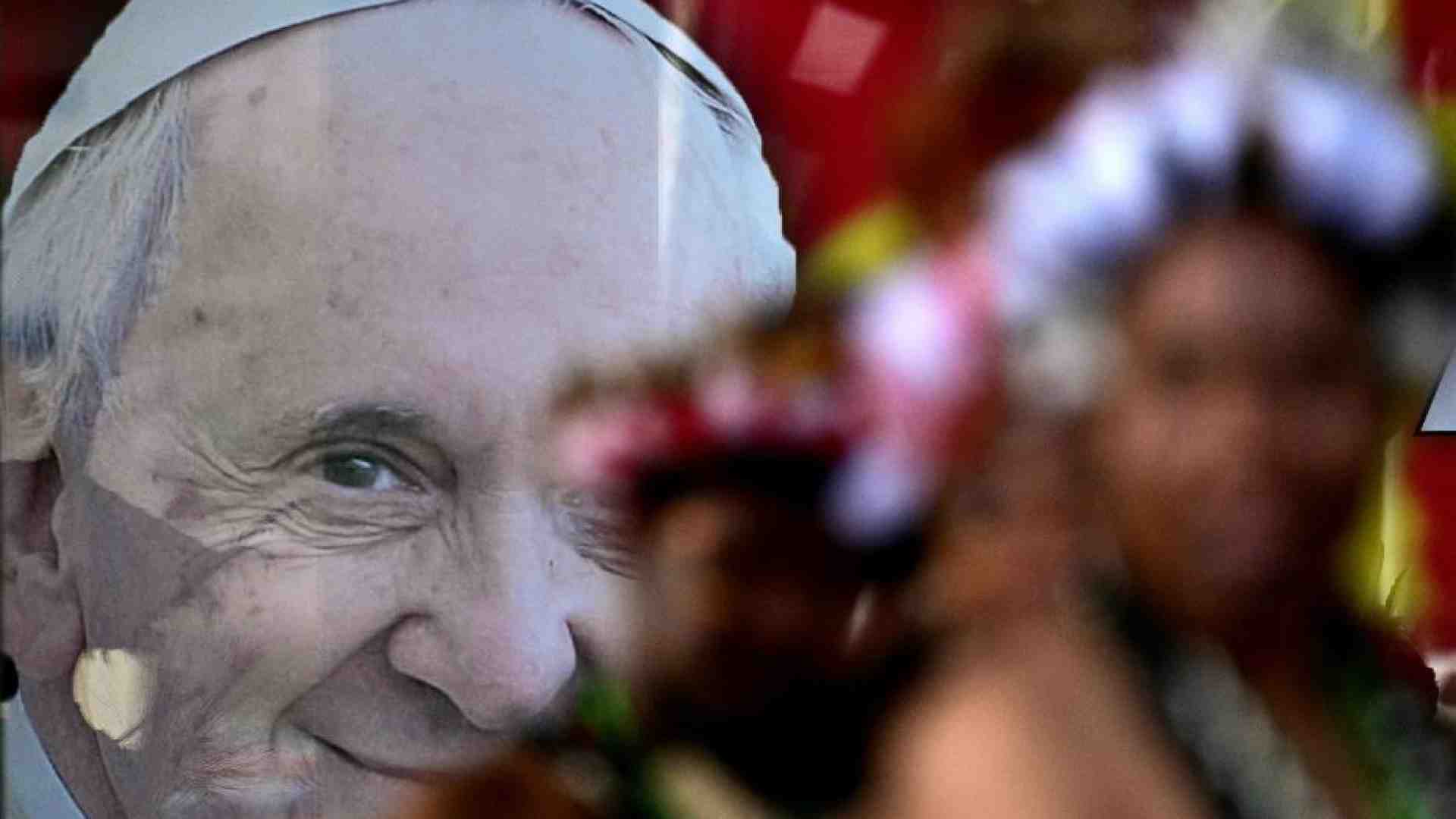 Immagine di Perché il Papa va agli estremi confini della terra?