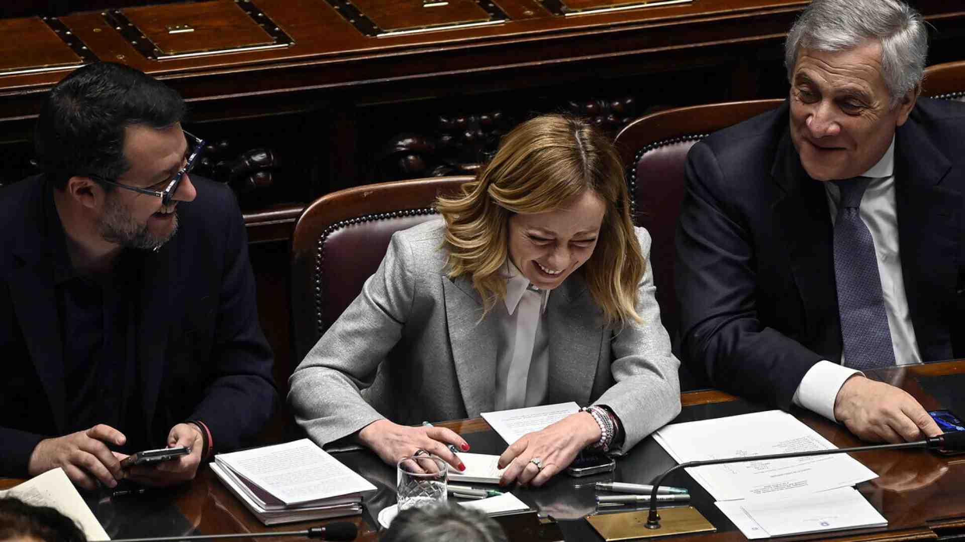 Immagine di Pranzo Meloni-Salvini-Tajani per uscire dal caso Sangiuliano. Sul tavolo Rai, Liguria a Manovra