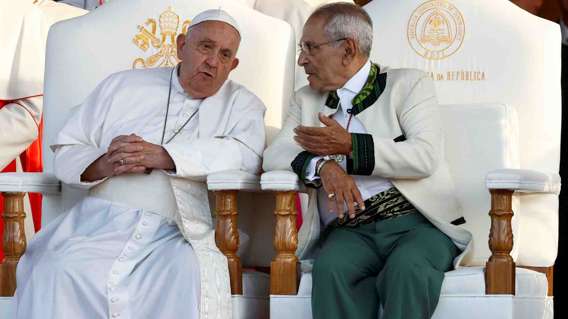 Immagine di Il Papa: «Bene la riconciliazione con l'Indonesia, ora lotta alla povertà»