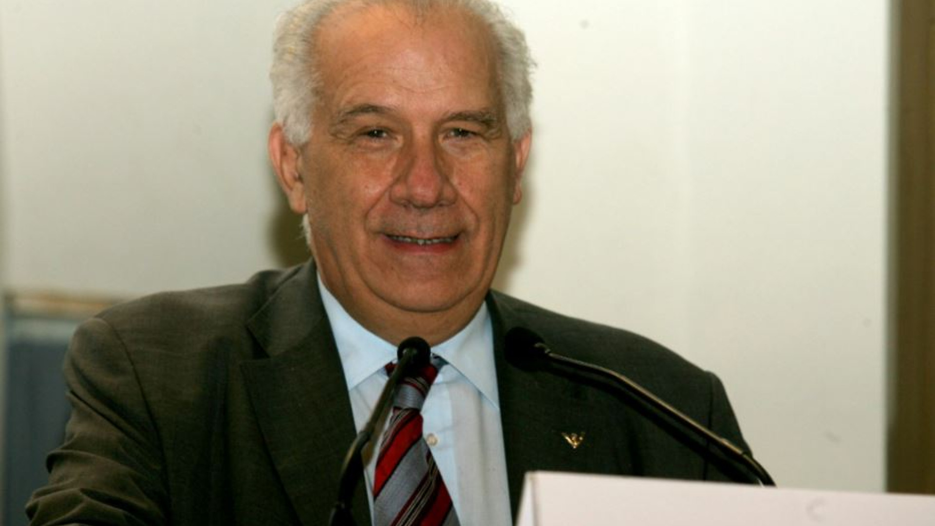 Immagine di Ascolto gentilezza, serenità: Carlo Casini conosciuto di persona