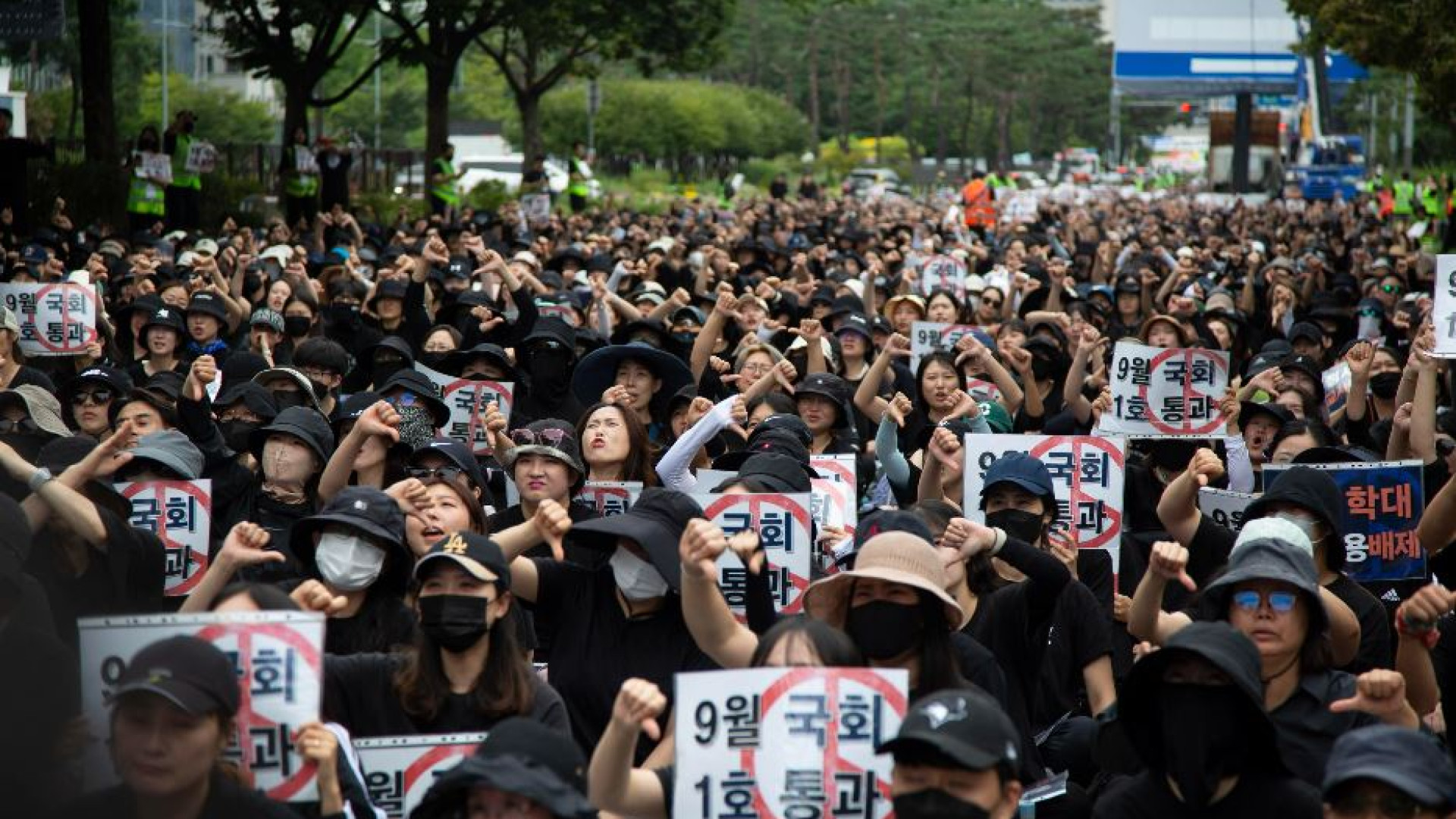 Immagine di Corea del Sud, la grande fuga degli insegnanti