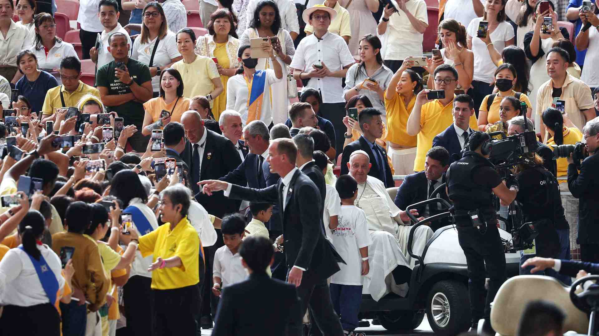 Immagine di L'omelia del Papa: «Senza amore non si costruisce niente»