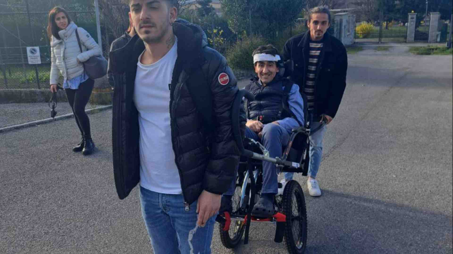 Immagine di Con la "joëlette" di Giorgio tra i Sassi di Matera