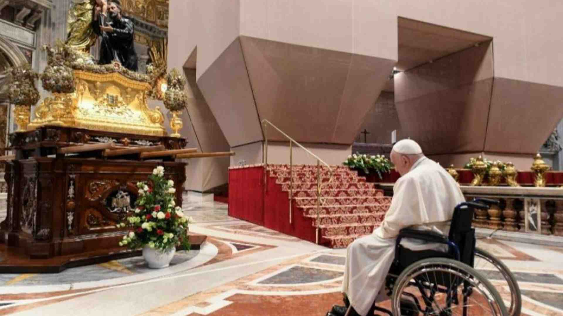 Immagine di Francesco ai teatini: sì al rinnovamento ma fondatevi sulle vostre origini