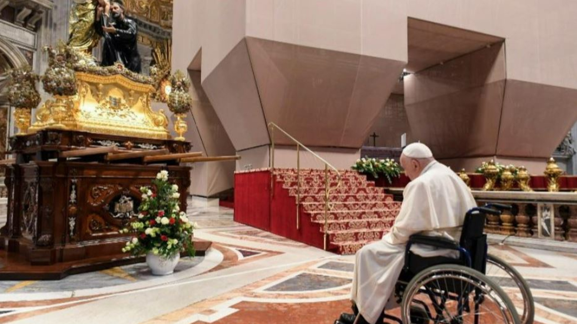Immagine di Francesco ai teatini: sì al rinnovamento ma fondatevi sulle vostre origini