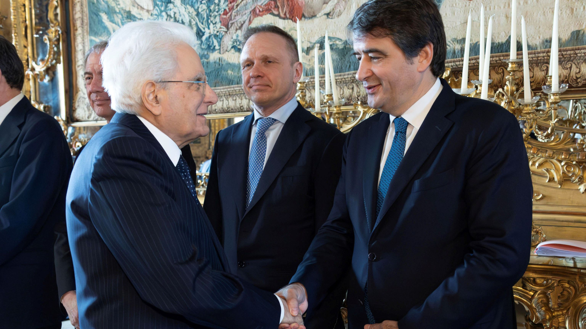 Immagine di VdL cambia il nome francese, Fitto incassa il sostegno del Quirinale