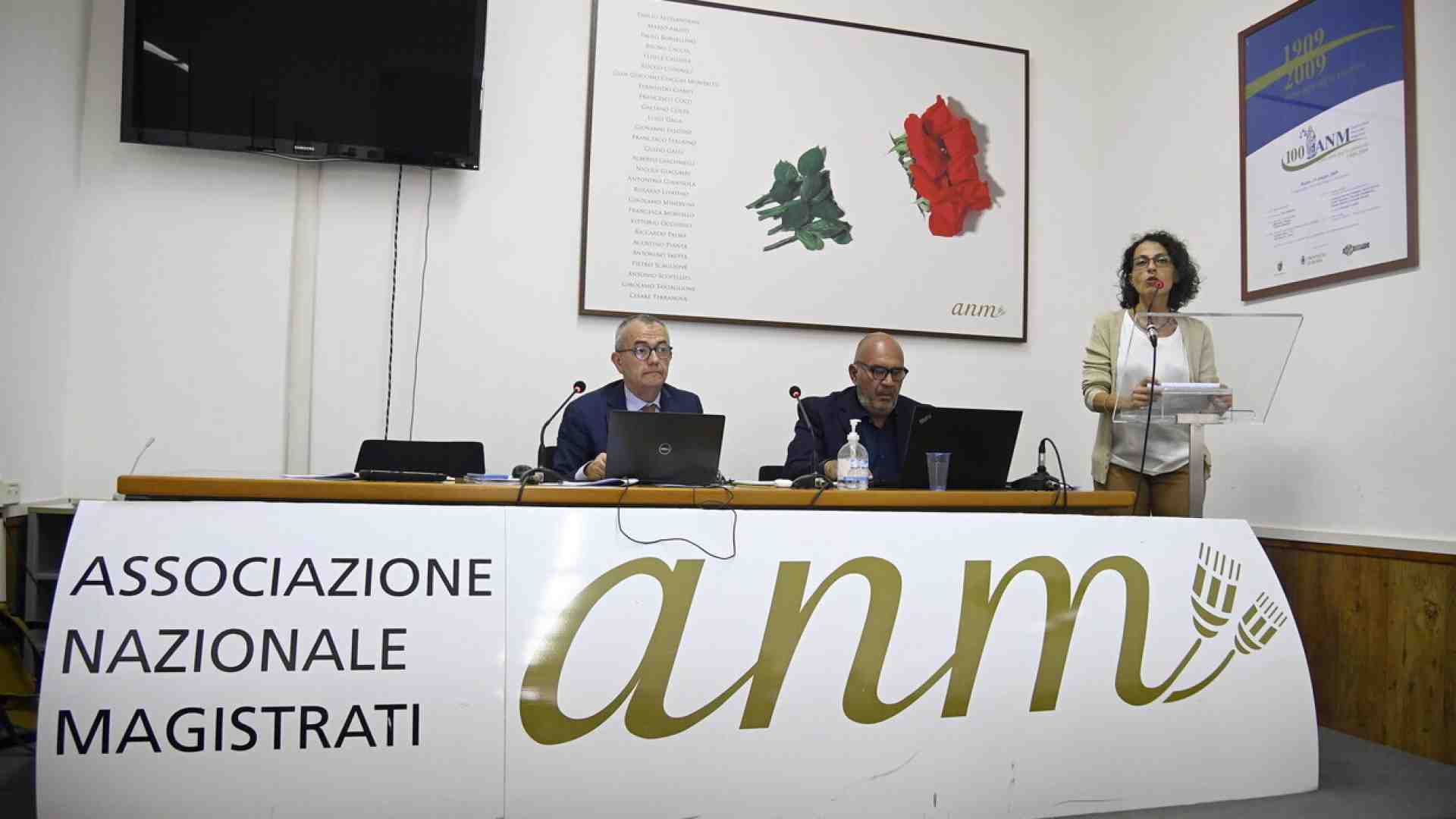 Immagine di L’Anm solidarizza con le toghe solo se criticate dalla destra. Il caso Ilva