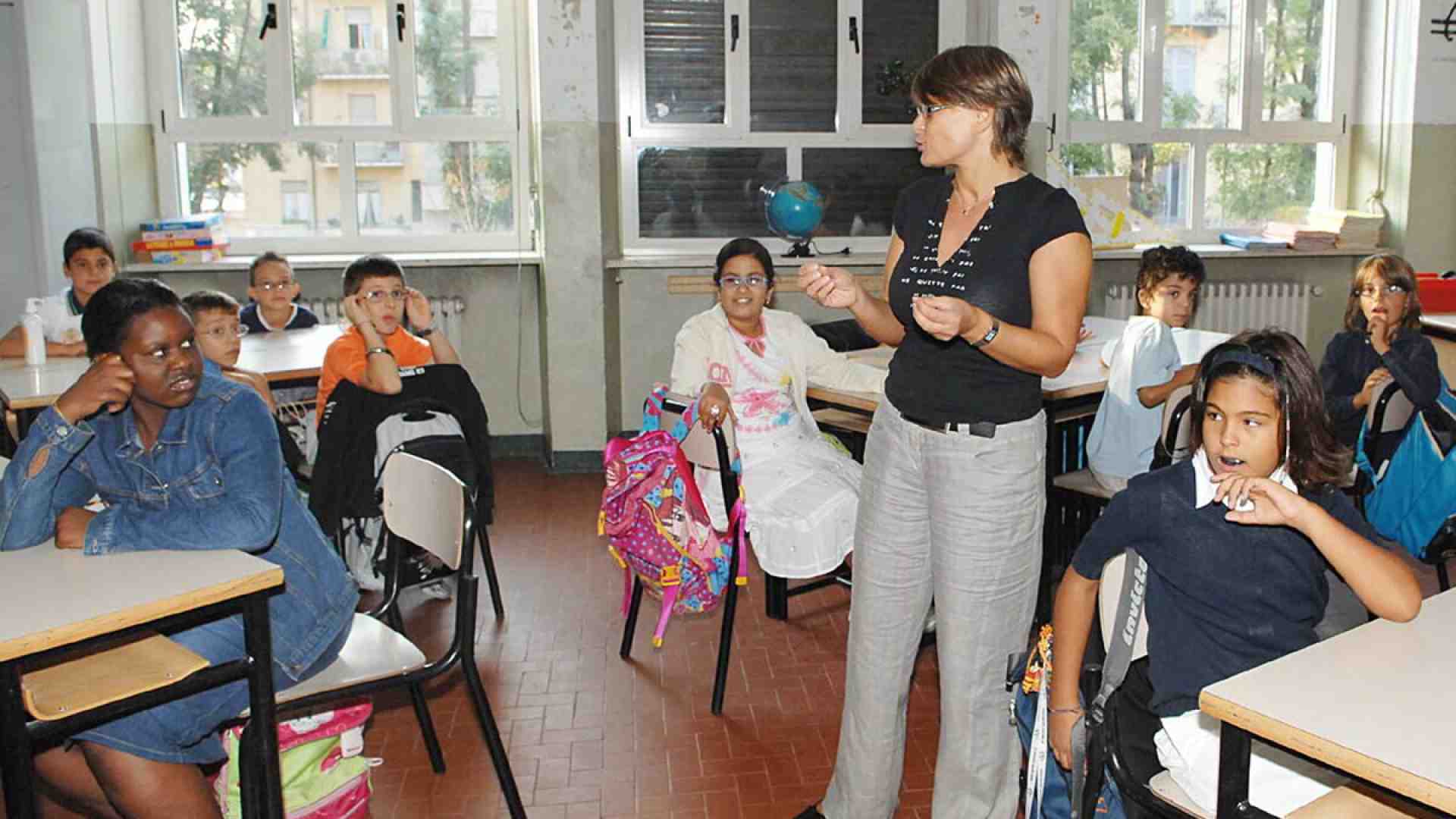 Immagine di Il "white flight" a Fondi: cosa c'è dietro alla "fuga dei bianchi" dalle aule scolastiche con troppi stranieri