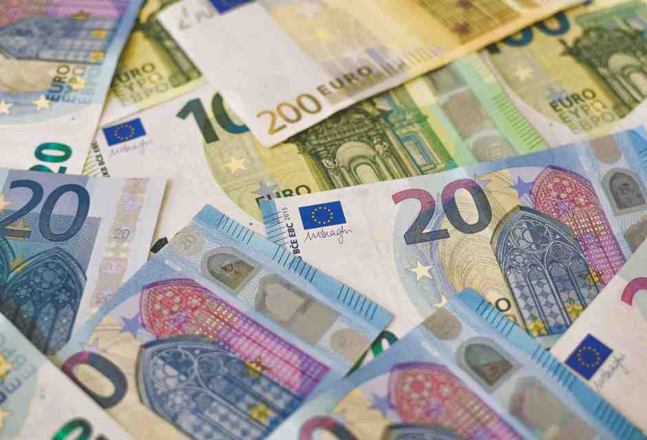 Giù le imposte sui redditi elevati, su quelle sulle successioni