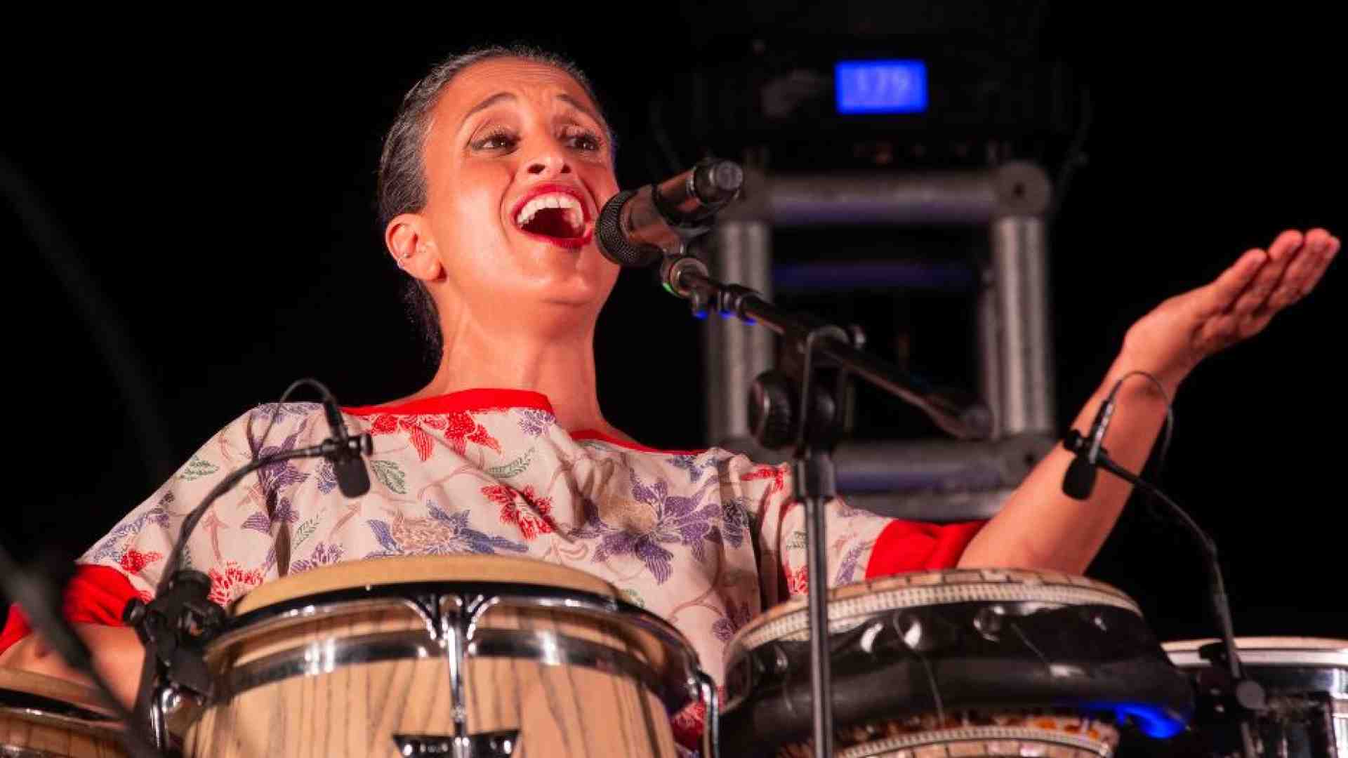 Immagine di Noa: «Con il cuore spezzato, dico: solo la pace può unire i popoli»