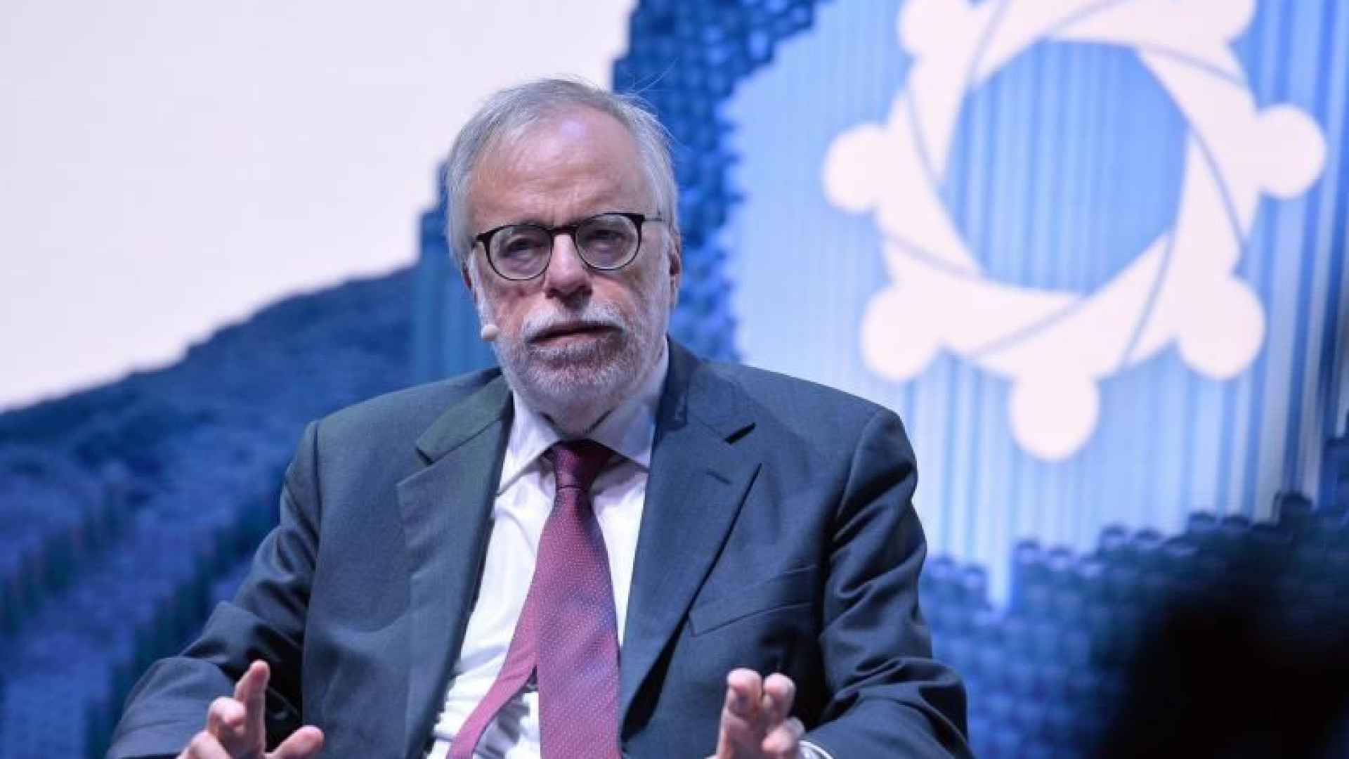 Immagine di Riccardi: «Hanno riabilitato la guerra, ma c’è un popolo che reclama la pace»