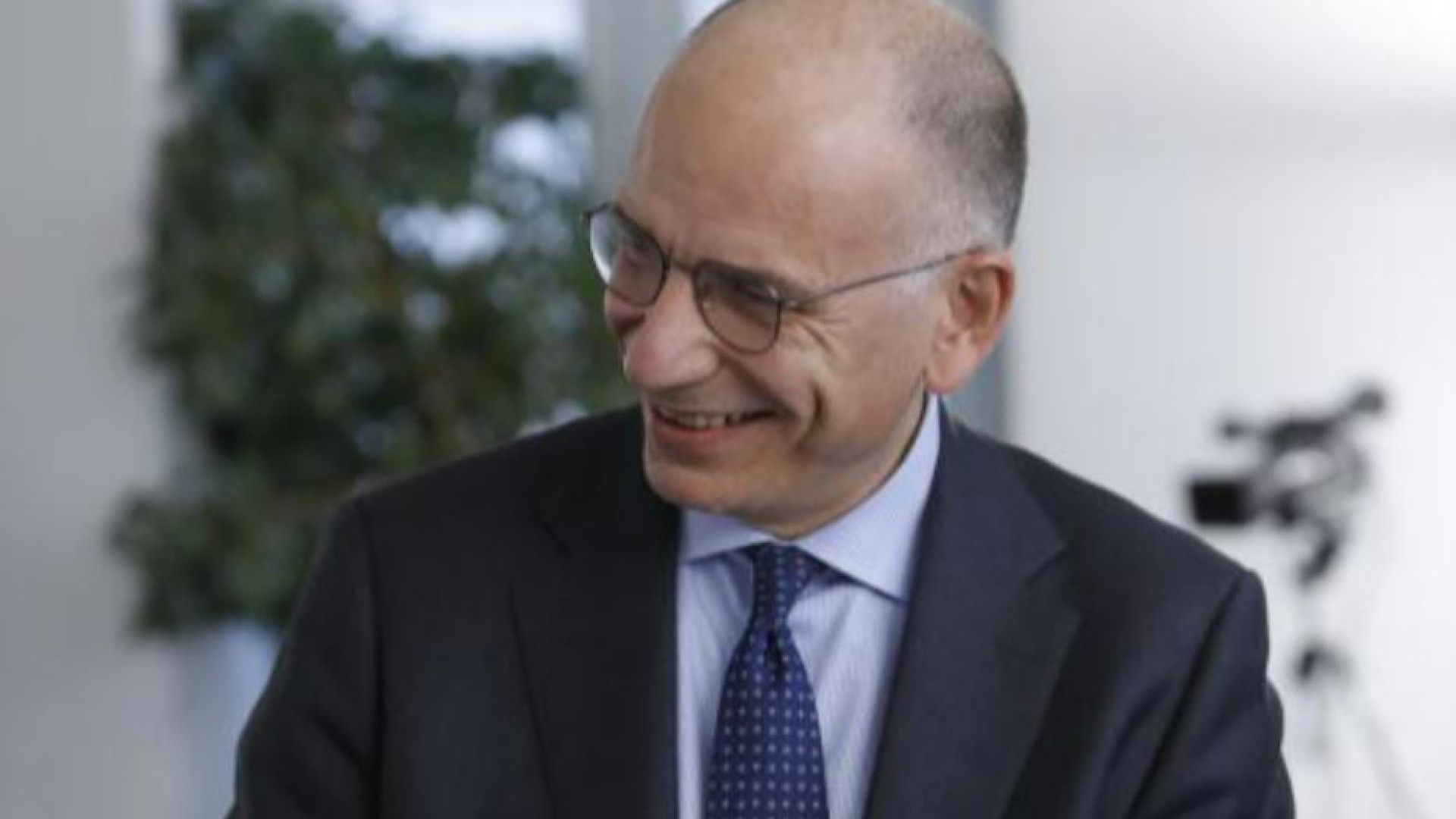 Immagine di Letta: «L’Europa è a un bivio, la vera sfida è finanziare il Green deal»