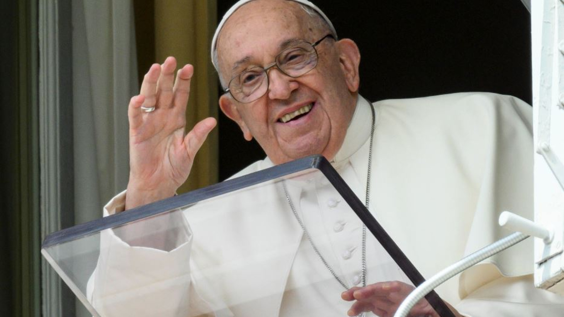 Immagine di Il Papa influenzato rinuncia alle udienze. Ma interviene sull'IA