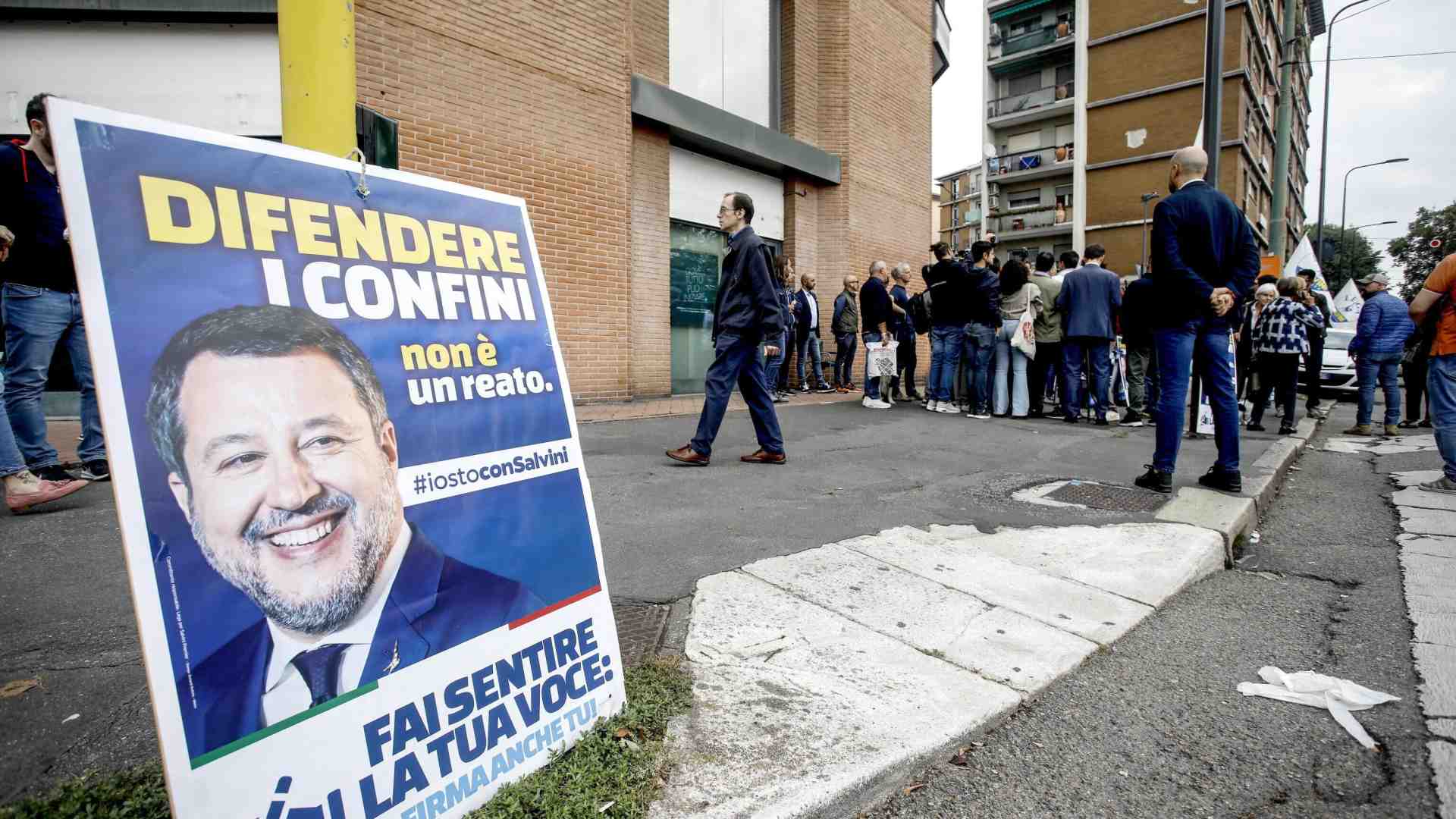 Immagine di Open Arms e Salvini: quando a volere il circo mediatico è lo stesso imputato