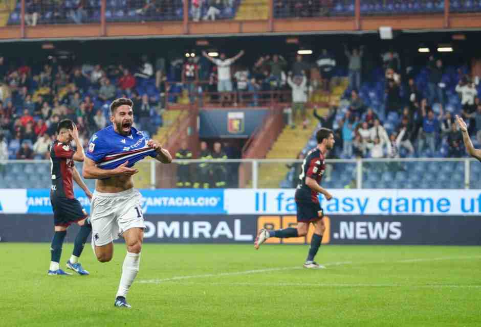 Fabio Borini esulta dopo il gol del pareggio della Sampdoria contro il Genoa (foto LaPresse)