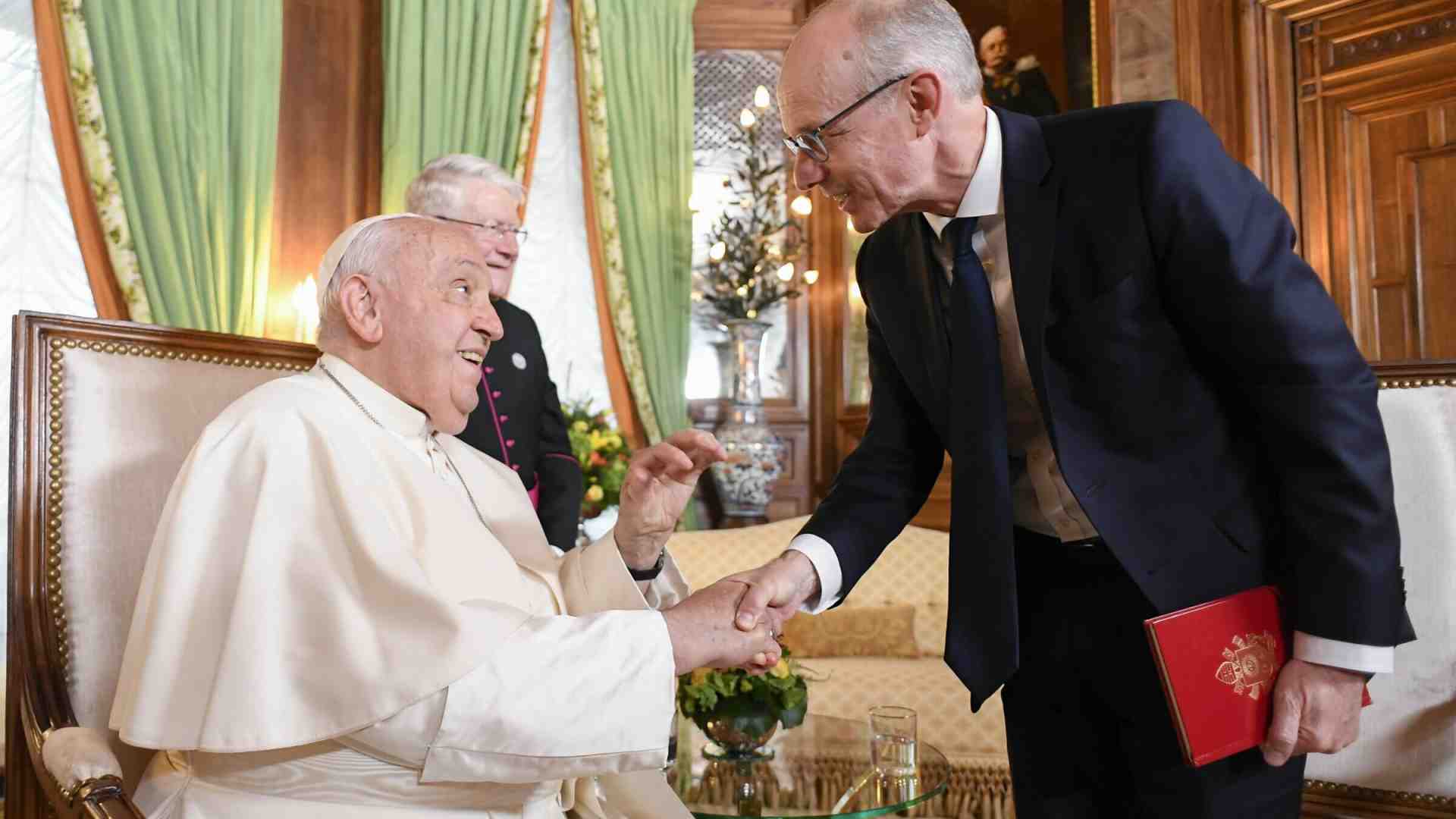 Immagine di Il Papa scivola sugli “onorevoli compromessi”
