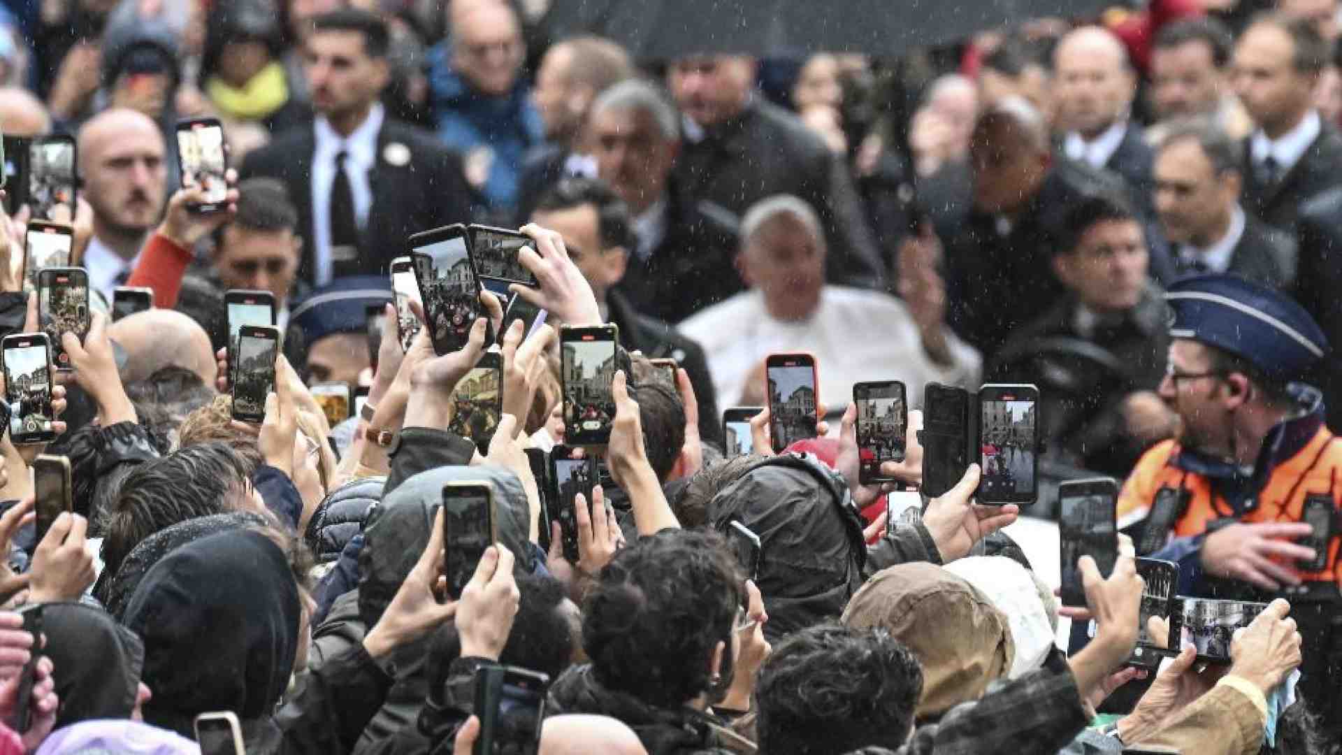 Immagine di Adozioni forzate, le colpe dei "falsi giusti"