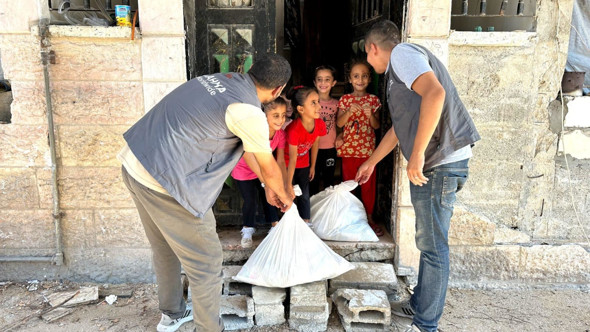 Immagine di “Food for Gaza”: così l'Italia sta aiutando la popolazione della Striscia