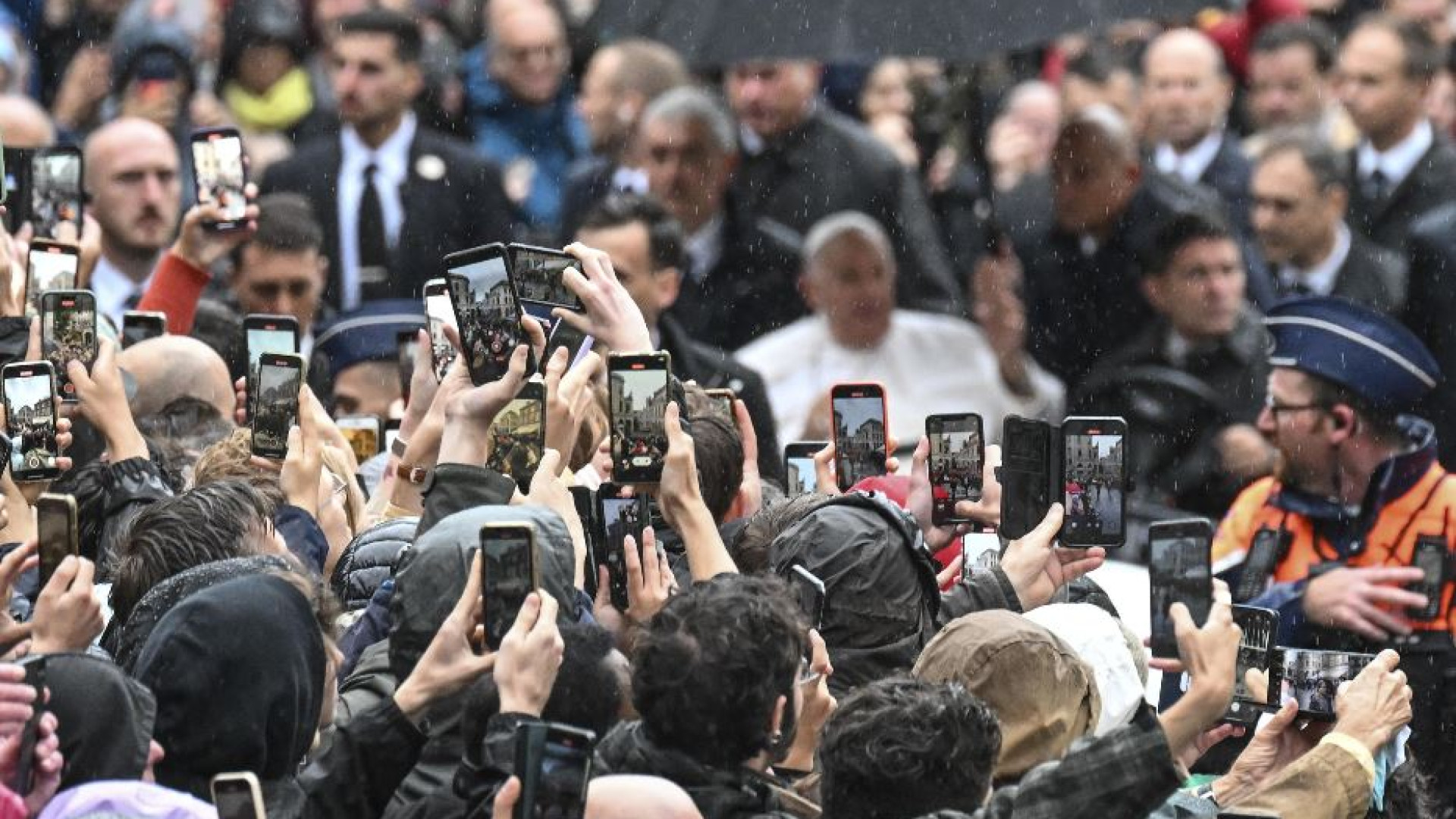 Immagine di Adozioni forzate, le colpe dei "falsi giusti"