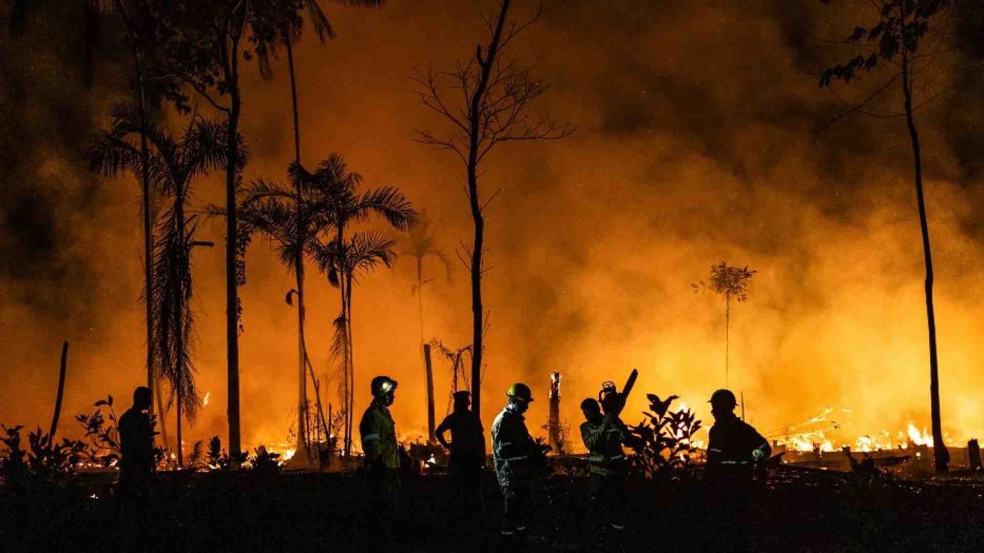 Immagine di L'America Latina è in fiamme: 350mila roghi dalla Colombia al Paraguay