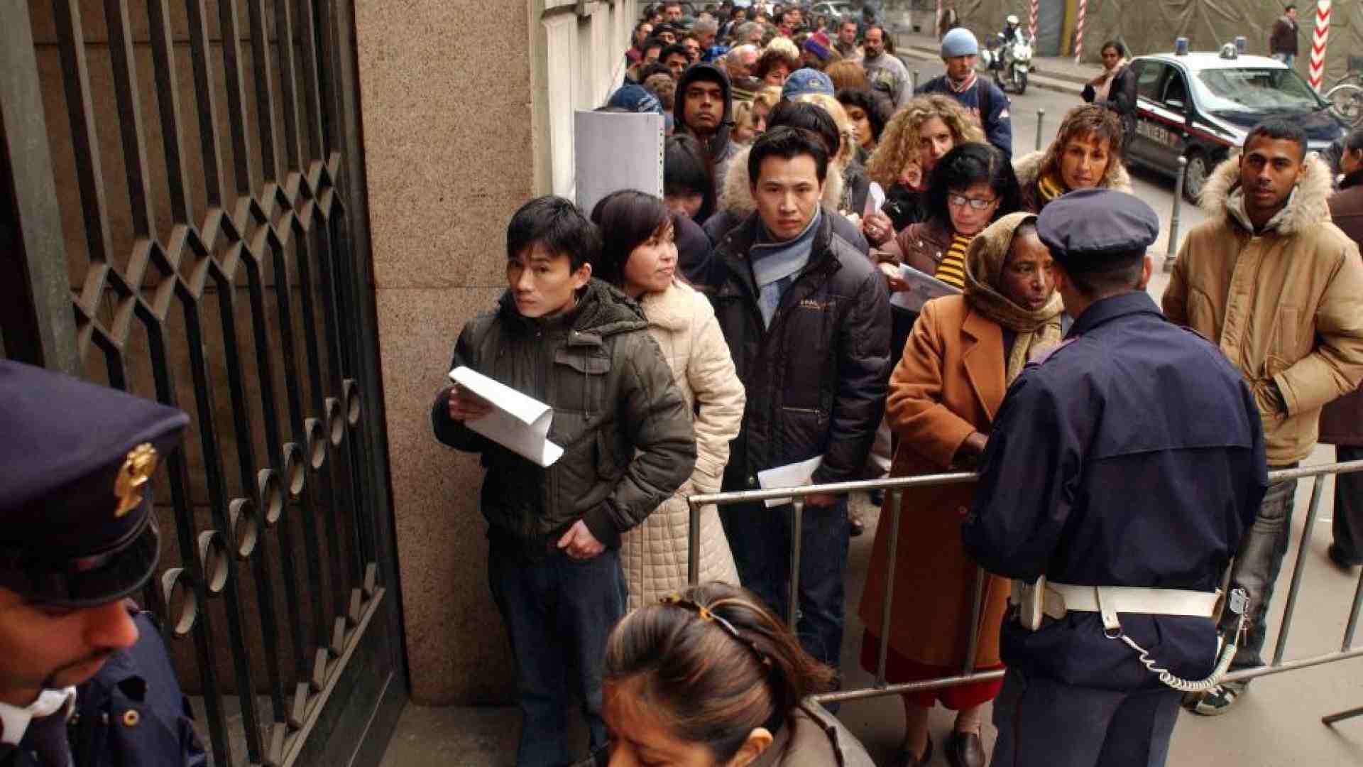Immagine di Ecco le nuove regole per l'ingresso in Italia degli stranieri